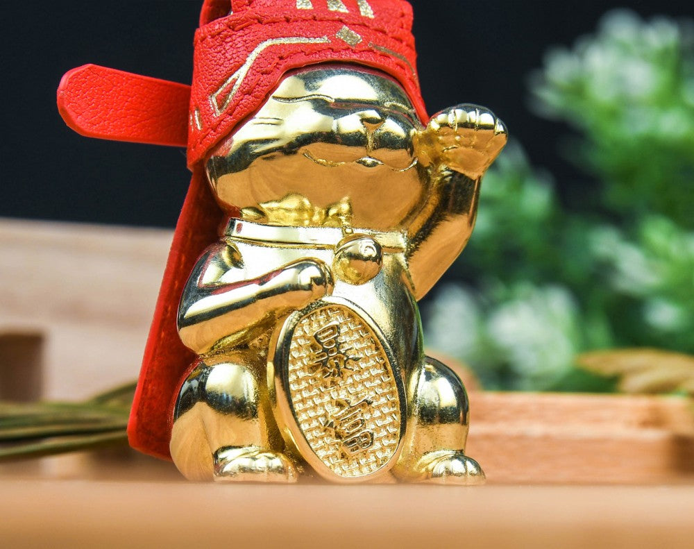 Maneki Neko Golden Cat