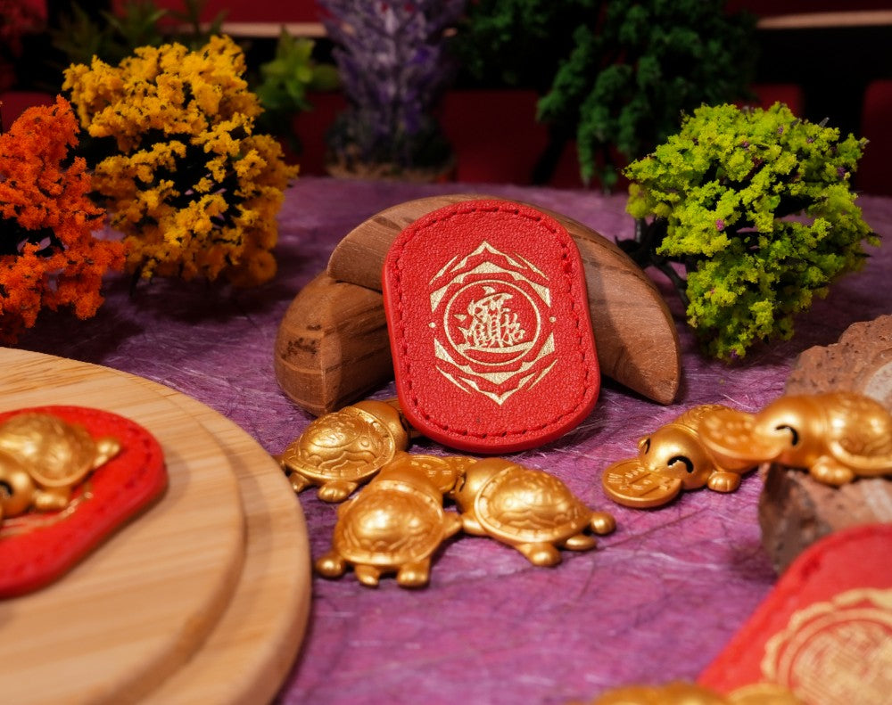 Bountiful Money-Biting Golden Turtle Keepsake - 2026 Edition