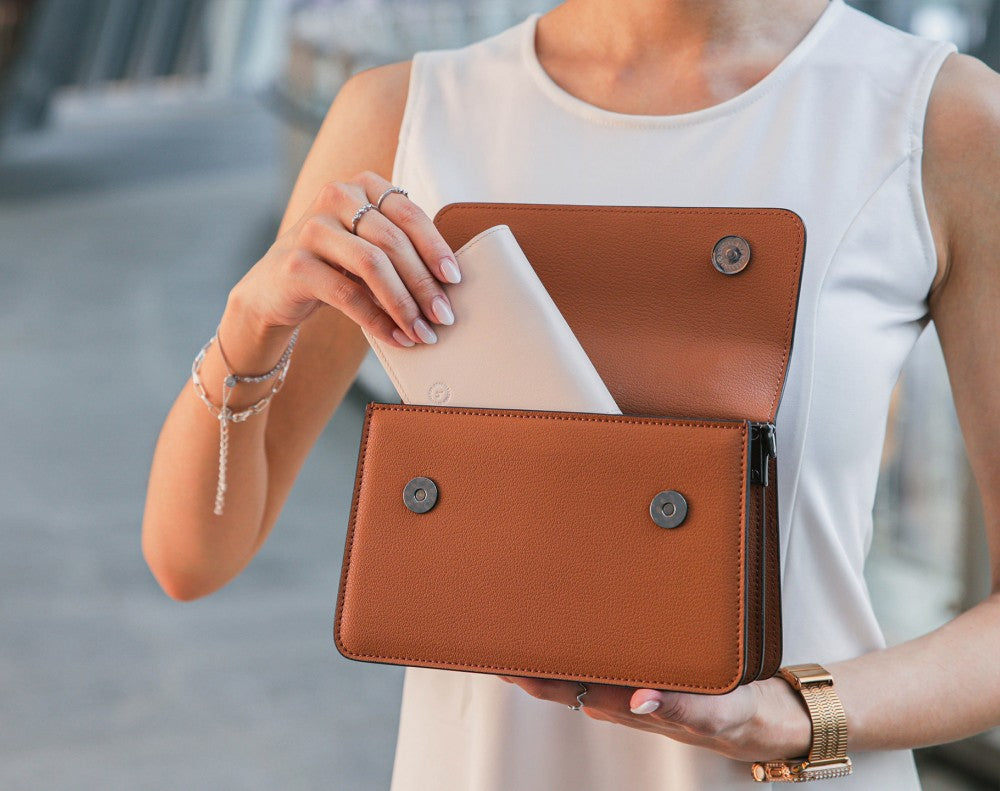 Arc Convertible Satchel - Chestnut