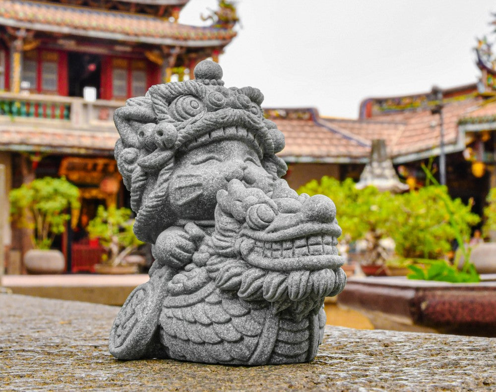 Lucky on Dragon Boat Welcoming Year of Dragon