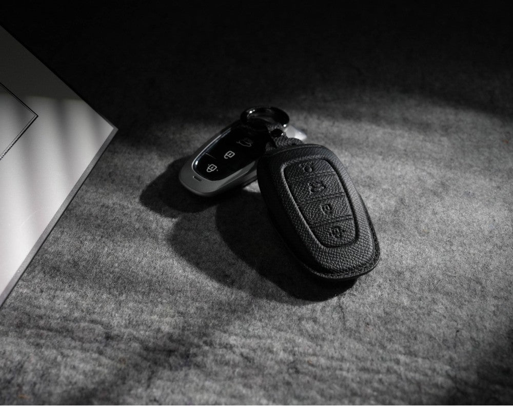 Black Leather Key Cover for Hyundai Smart Key (Style R4)