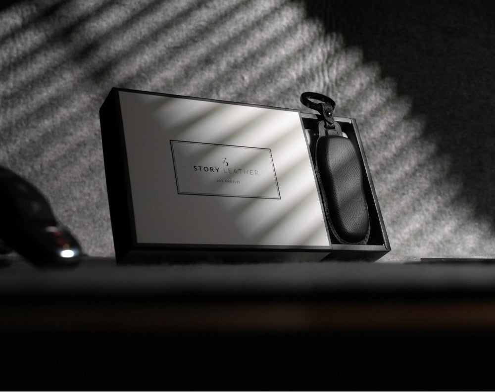 Black Leather Key Cover for Porsche Smart Key (Style O3)
