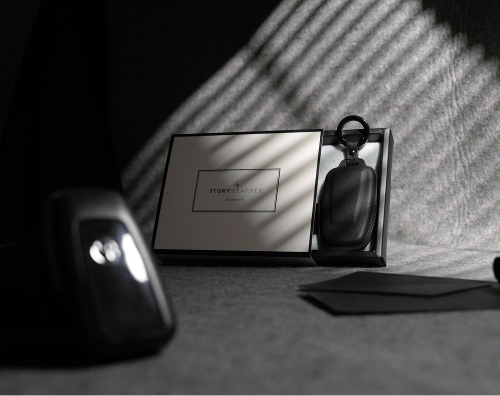 Black Leather Key Cover for Toyota Smart Key (Style O4)