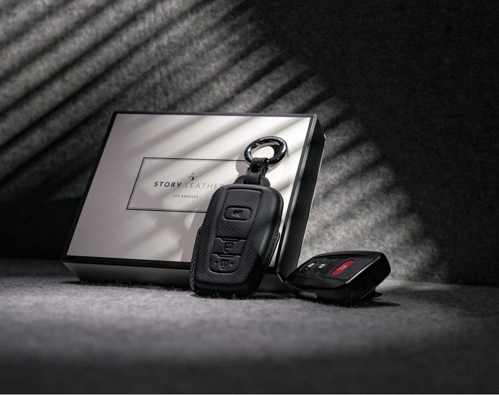 Black Leather Key Cover for Toyota Smart Key (Style O5)