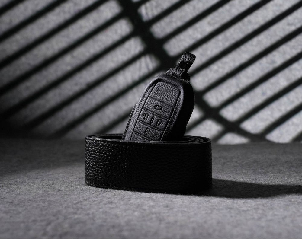 Black Leather Key Cover for Toyota Smart Key (Style R5)