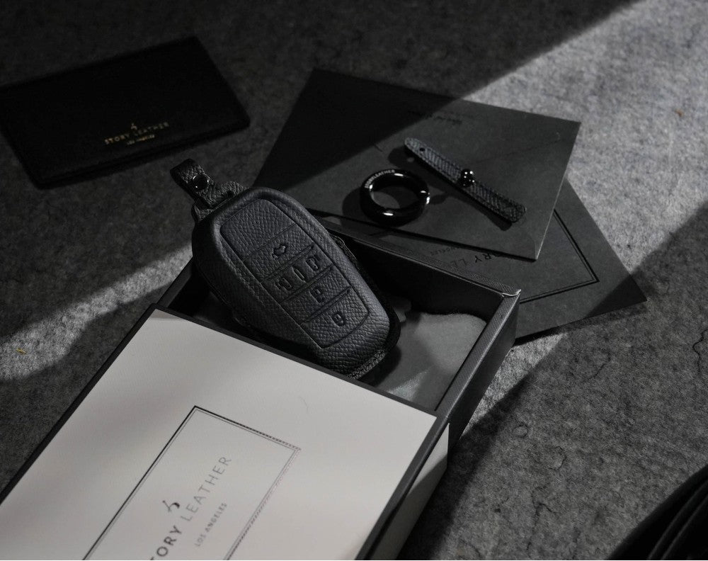 Black Leather Key Cover for Toyota Smart Key (Style R5)
