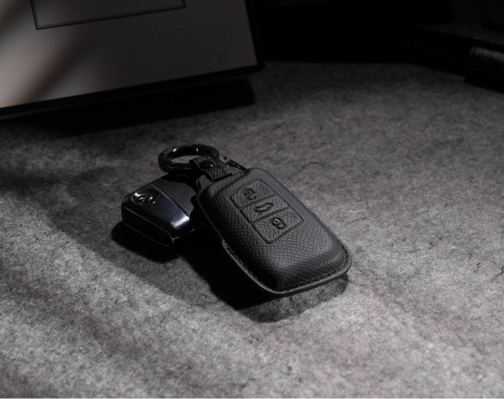 Black Leather Key Cover for Volkswagen & Skoda Smart Key (Style R3)