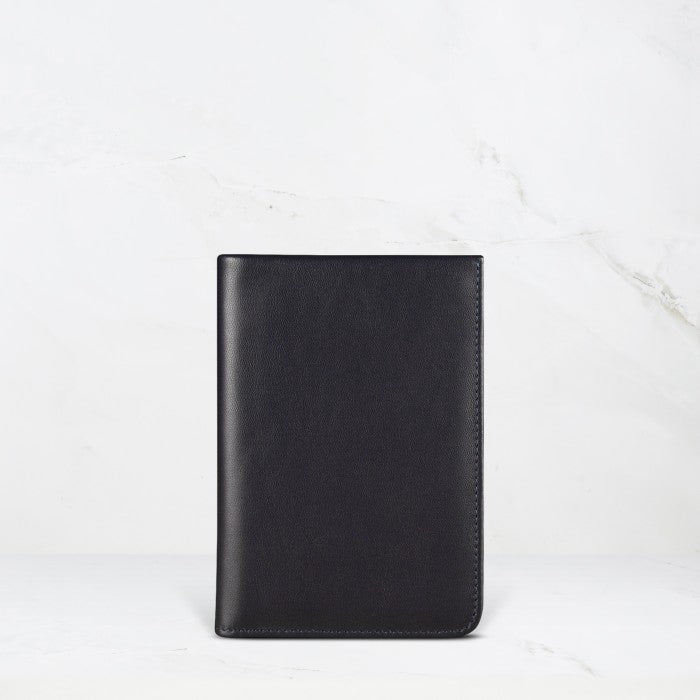 Voyager Passport Wallet
