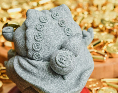 WaWa Frog's Key to Wealth Stone Figurine