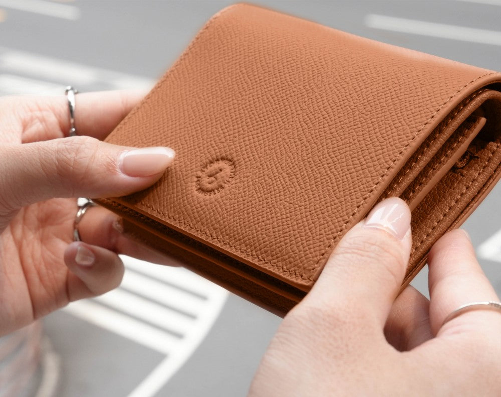 Carina Wallet v2 - Caramel Brown Convertible Leather Wallet Bag