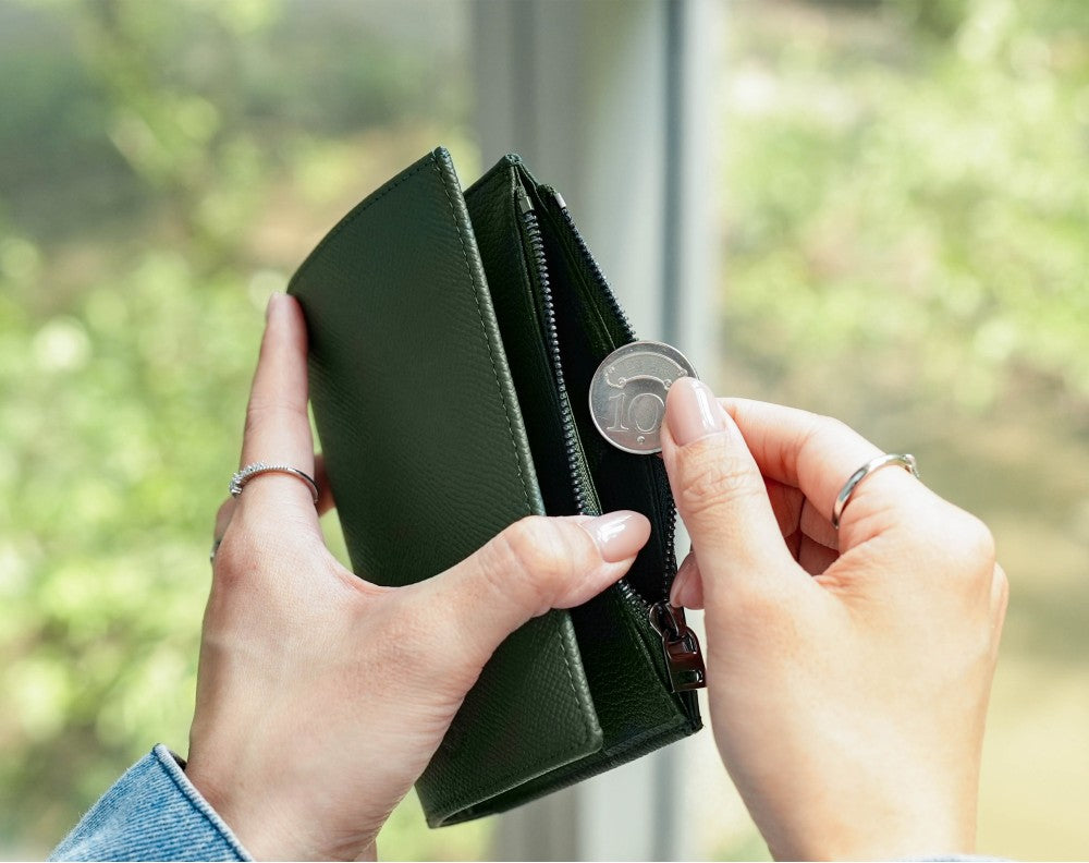 Featherly Passport Wallet - Green Cross-Hatch Texture