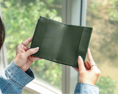Featherly Passport Wallet - Green Cross-Hatch Texture