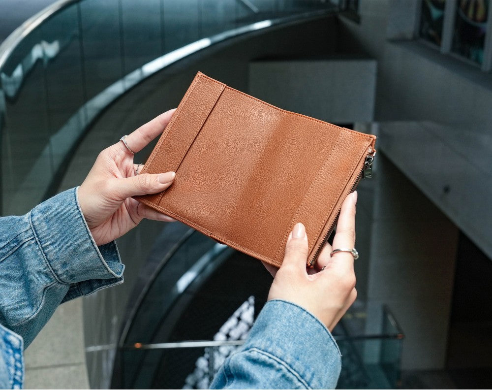 Featherly Passport Wallet - Caramel Cross-Hatch Texture