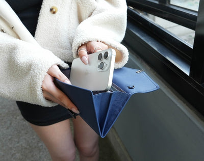 Carina XL v2 Crossbody Clutch - Italian Cross-Hatch in Blue