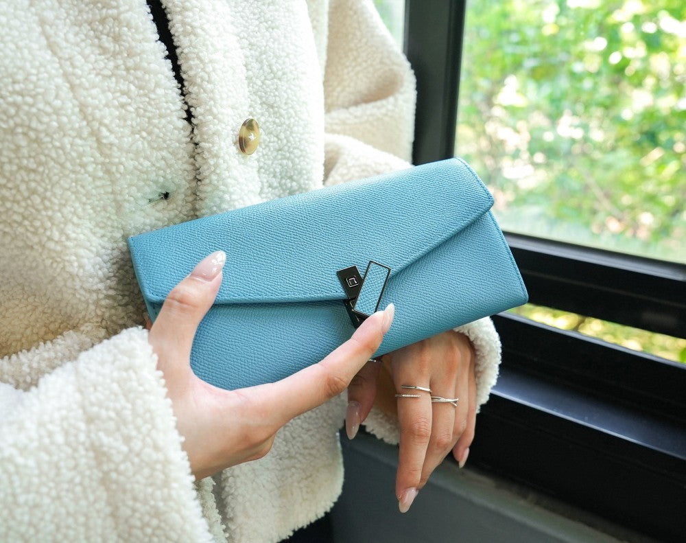 Carina XL v2 Crossbody Clutch - Italian Cross-Hatch in Teal