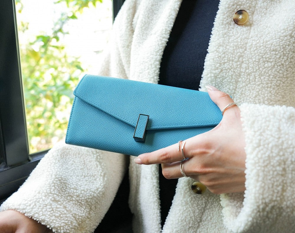 Carina XL v2 Crossbody Clutch - Italian Cross-Hatch in Teal