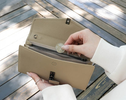 Carina XL v2 Crossbody Clutch - Italian Cross-Hatch in Khaki