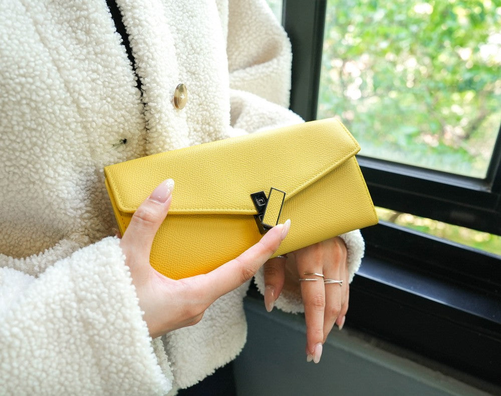Carina XL v2 Crossbody Clutch - Italian Cross-Hatch in Yellow