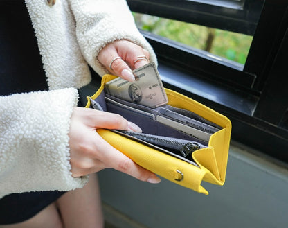 Carina XL v2 Crossbody Clutch - Italian Cross-Hatch in Yellow