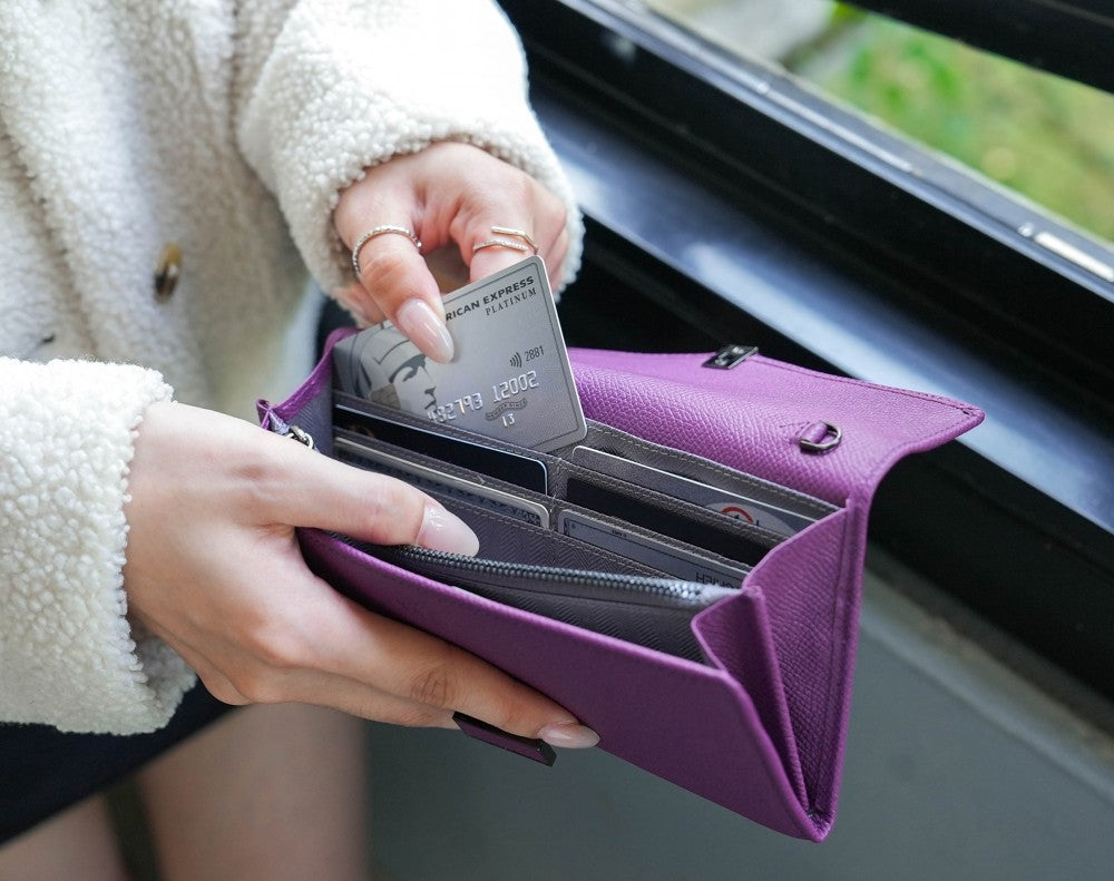 Carina XL v2 Crossbody Clutch - Italian Cross-Hatch in Purple
