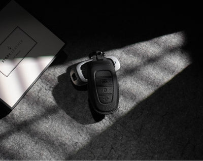 Black Leather Key Cover for Hyundai Smart Key (Style R3)