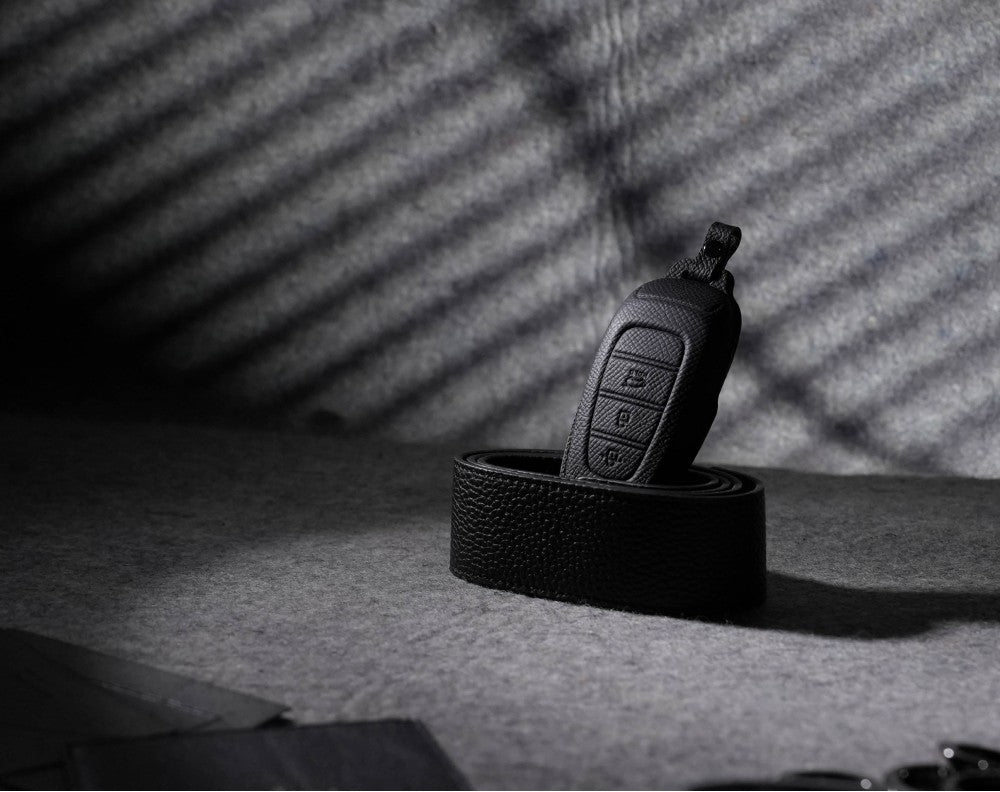 Black Leather Key Cover for Hyundai Smart Key (Style R3)