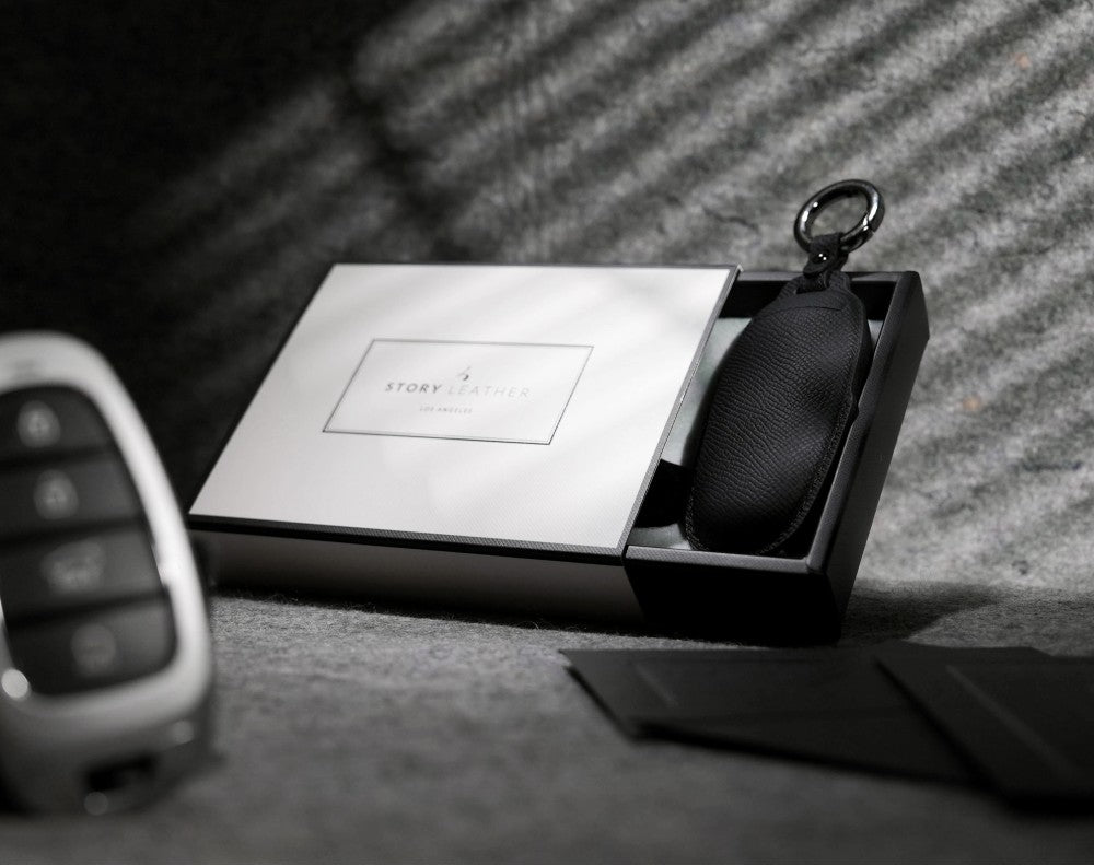 Black Leather Key Cover for Hyundai Smart Key (Style R4)