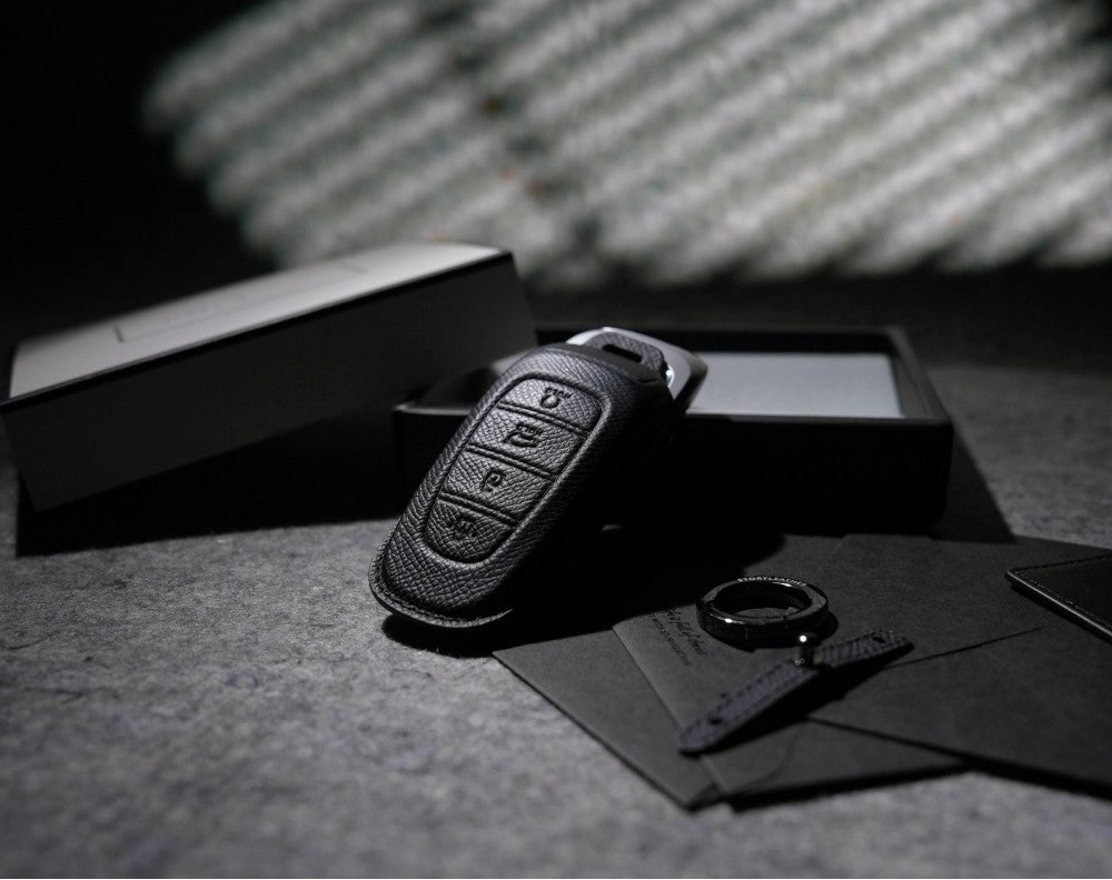 Black Leather Key Cover for Hyundai Smart Key (Style R4)