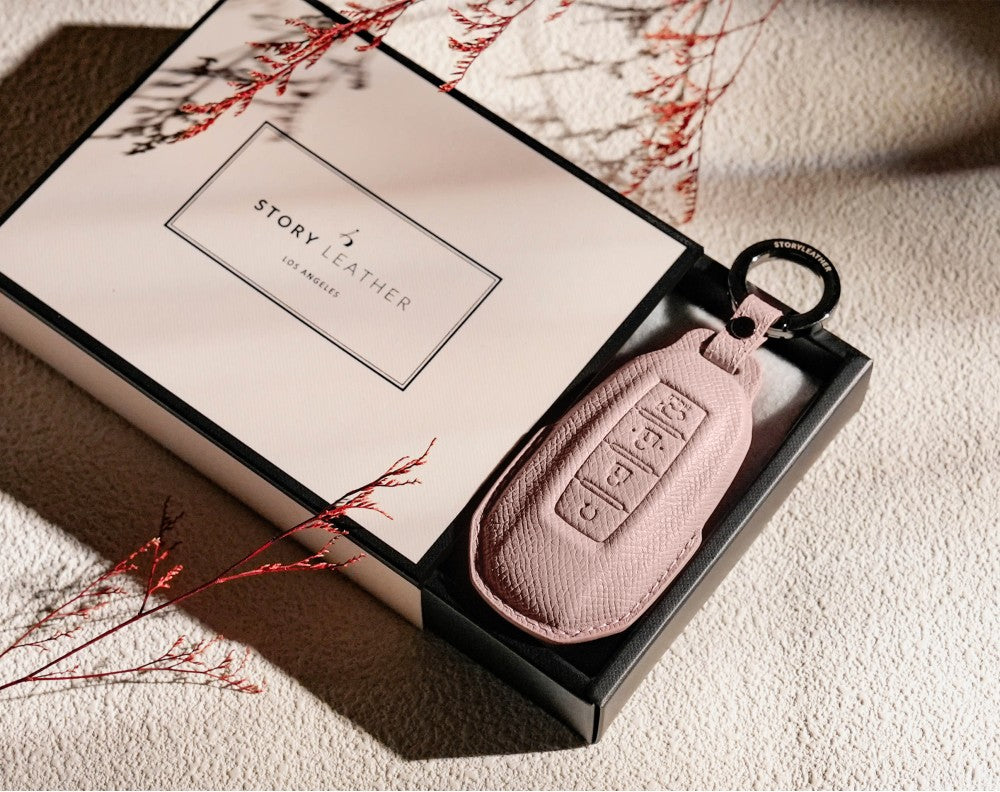 Pink Leather Key Cover for Infiniti Smart Key (Style R4)