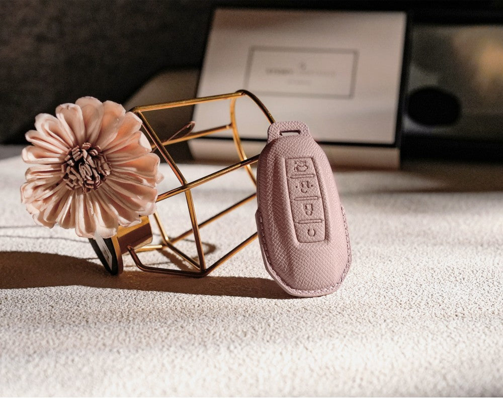 Pink Leather Key Cover for Infiniti Smart Key (Style R4)