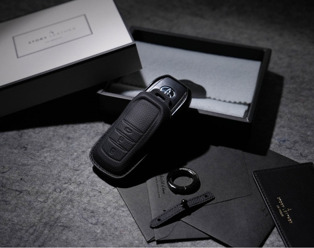 Black Leather Key Cover for Toyota Smart Key (Style R3)