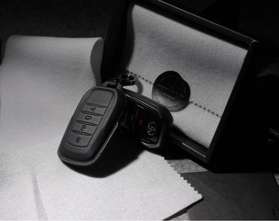 Black Leather Key Cover for Toyota Smart Key (Style R4)