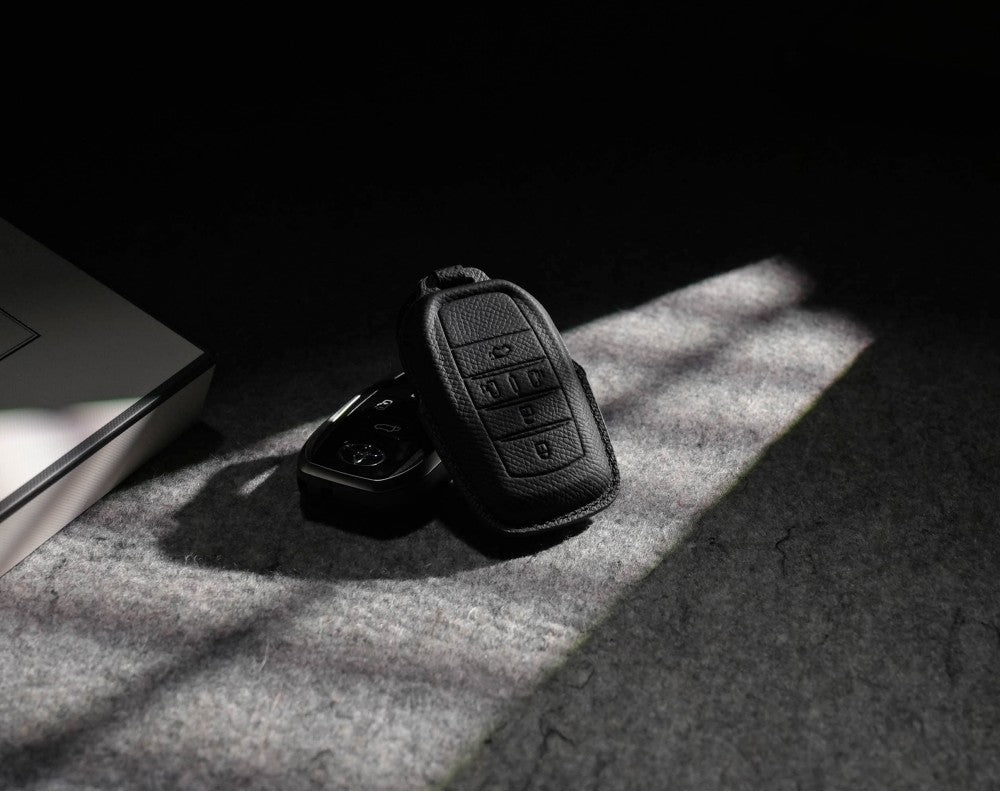 Black Leather Key Cover for Toyota Smart Key (Style R5)