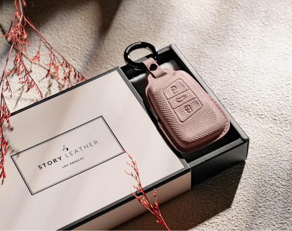 Pink Leather Key Cover for Volkswagen & Skoda Smart Key (Style R3)