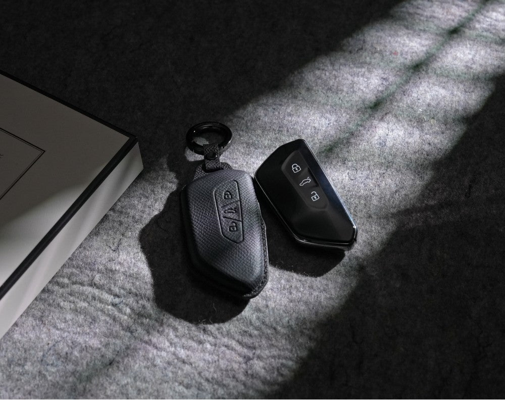 Black Leather Key Cover for Volkswagen & Skoda Smart Key (Style T3)