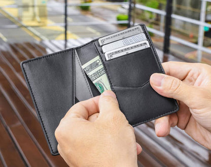 Cambridge Slim Card Wallet