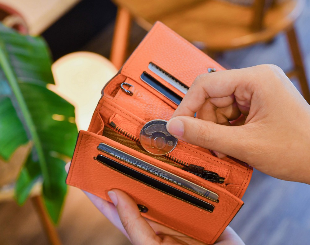 Carina Crossbody Cardholder - Orange Pebble