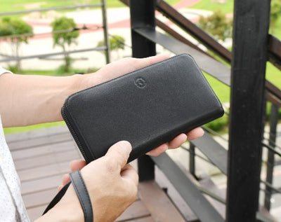 Chamberlin Wristlet Coin Wallet