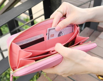 Chamberlin Wristlet Coin Wallet