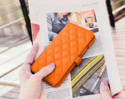 Book Style Quilted