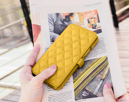 Book Style Quilted