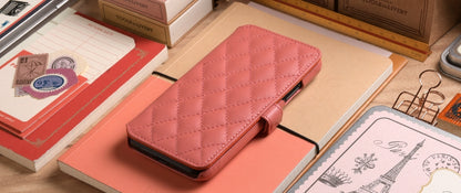 Book Style Quilted