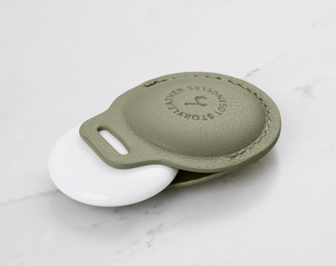 AirTag Leather Keychain - Pastel Green