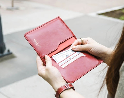 Voyager Passport Wallet